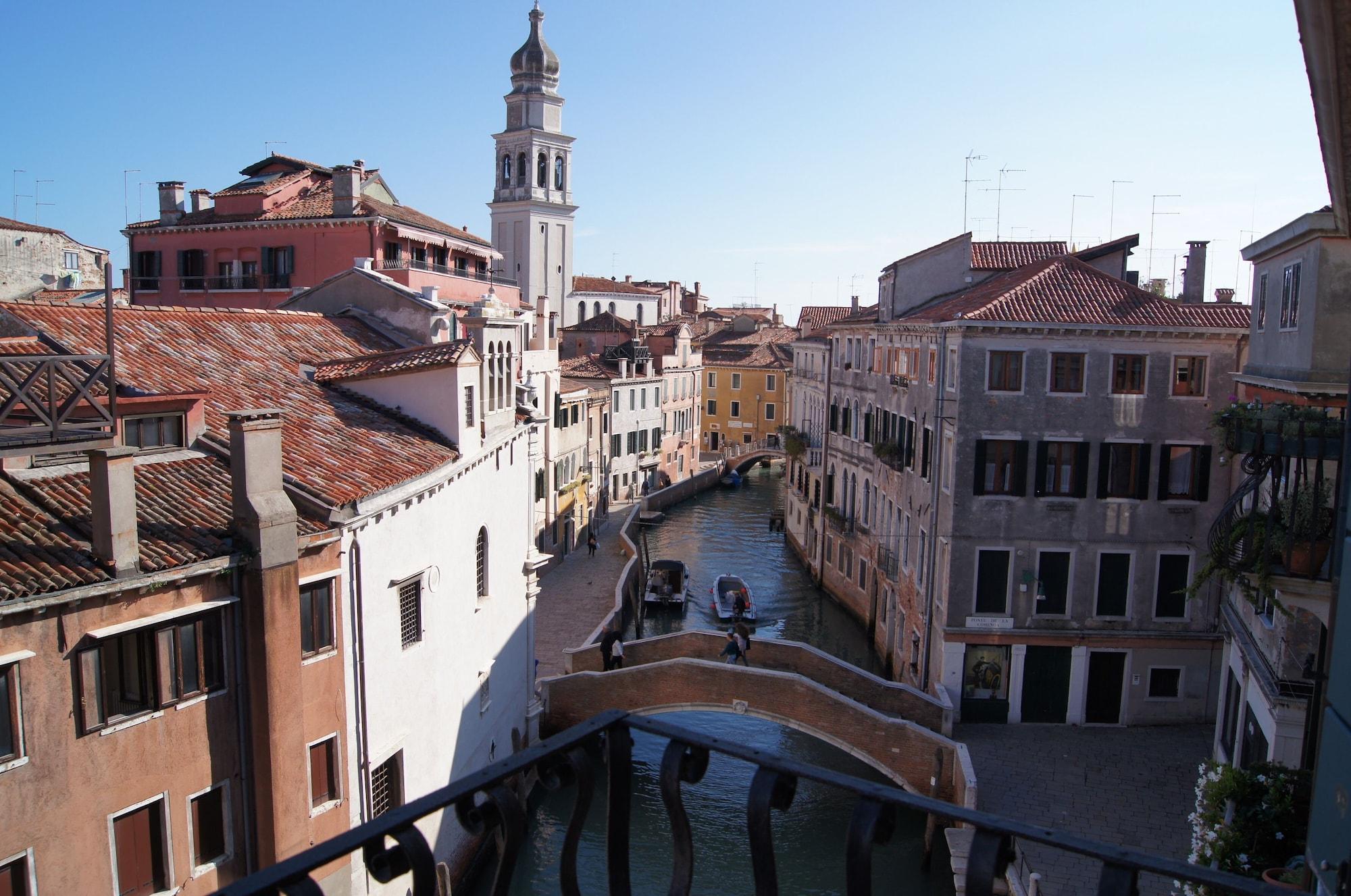 Equipamiento de Habitación San Marco