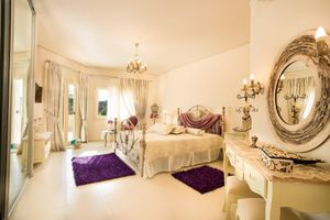 Alquiler Vacacional - Magical Cretan Diamond 
in swimming pool near spectacular waterparks golf tennis