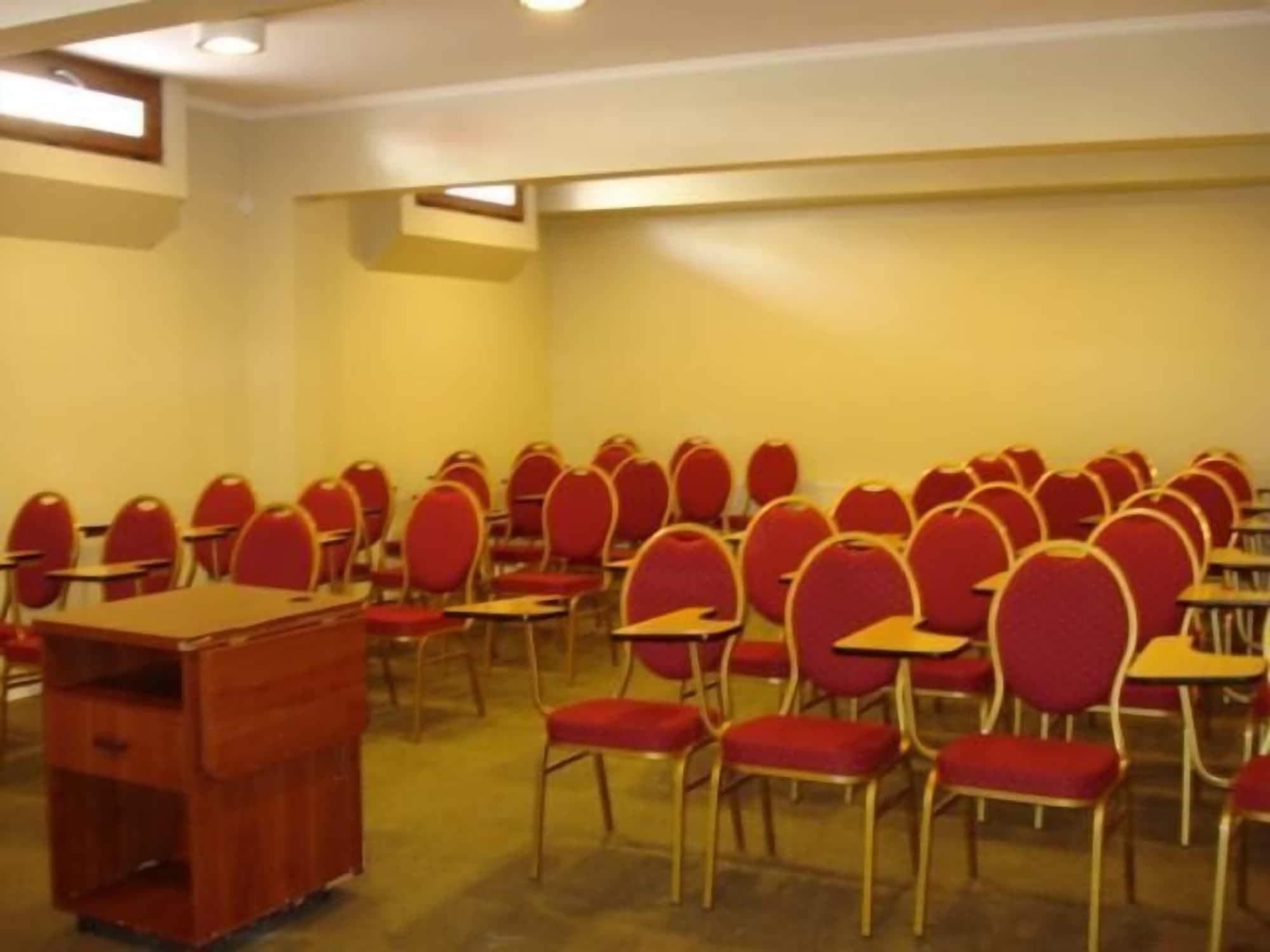 Sala de Reuniones Hotel Francisco de Aguirre Serena