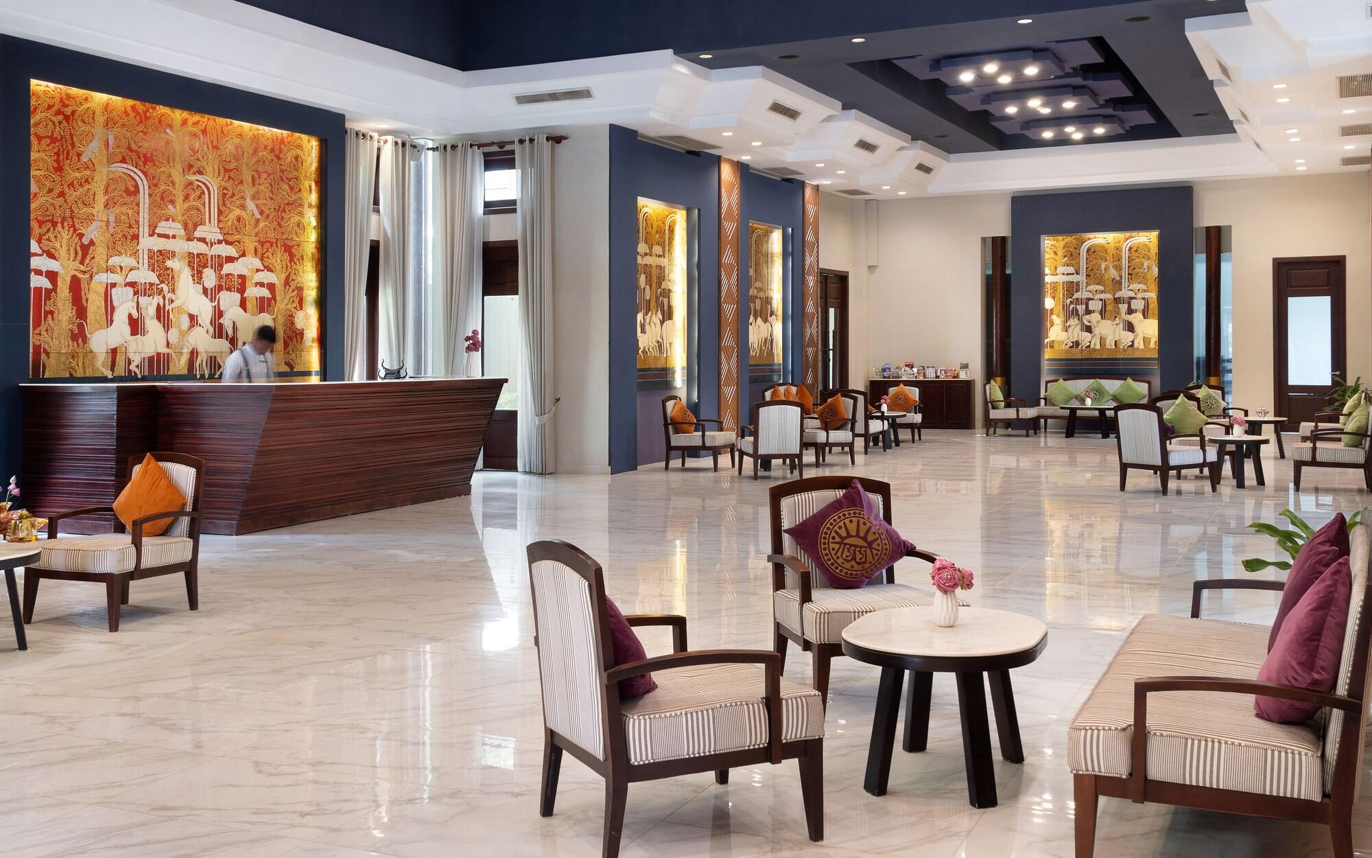 Vista Lobby The Royal Family Suites by Memoire Palace Resort & Spa