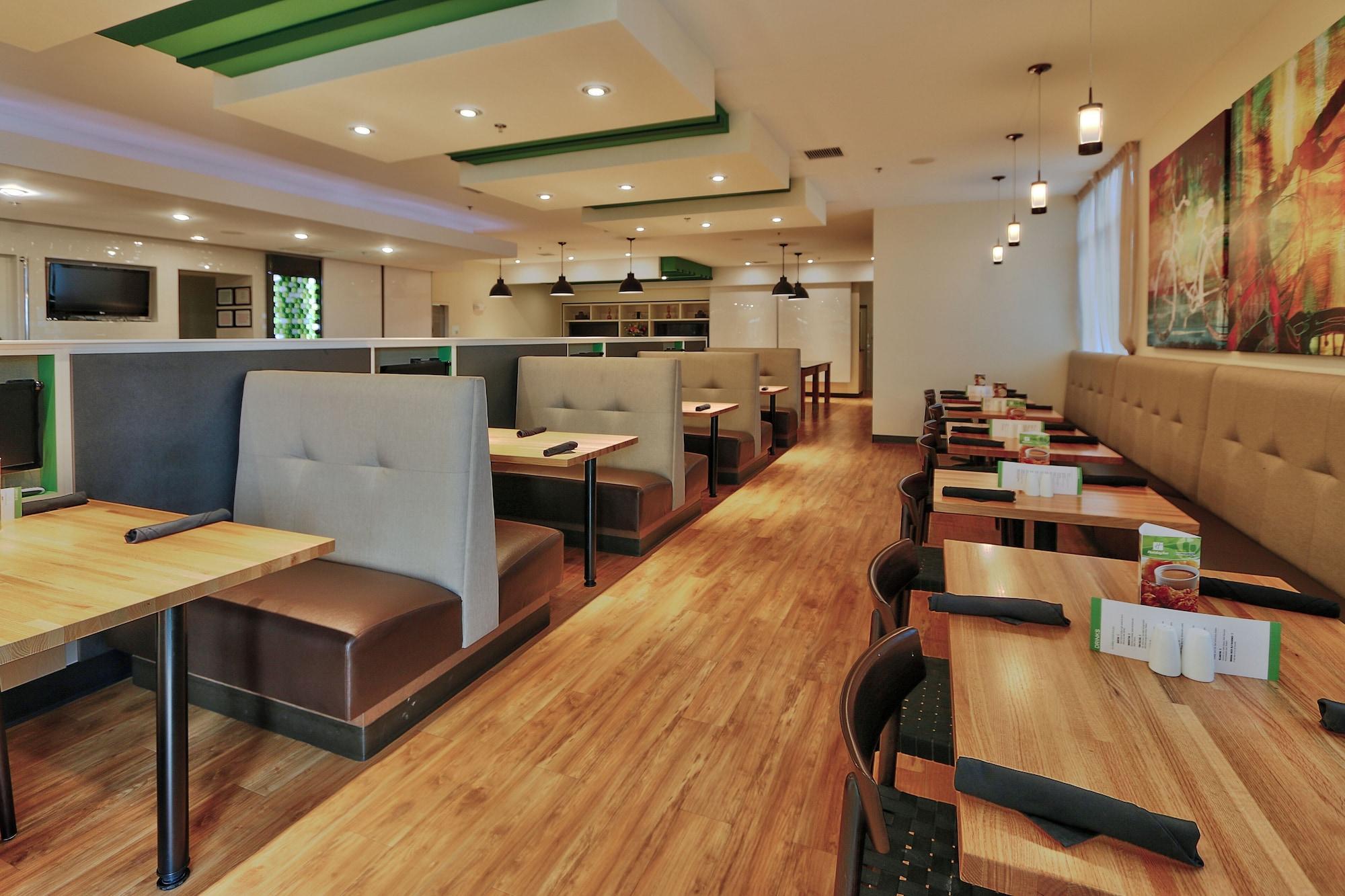 Restaurant Holiday Inn Roswell by IHG