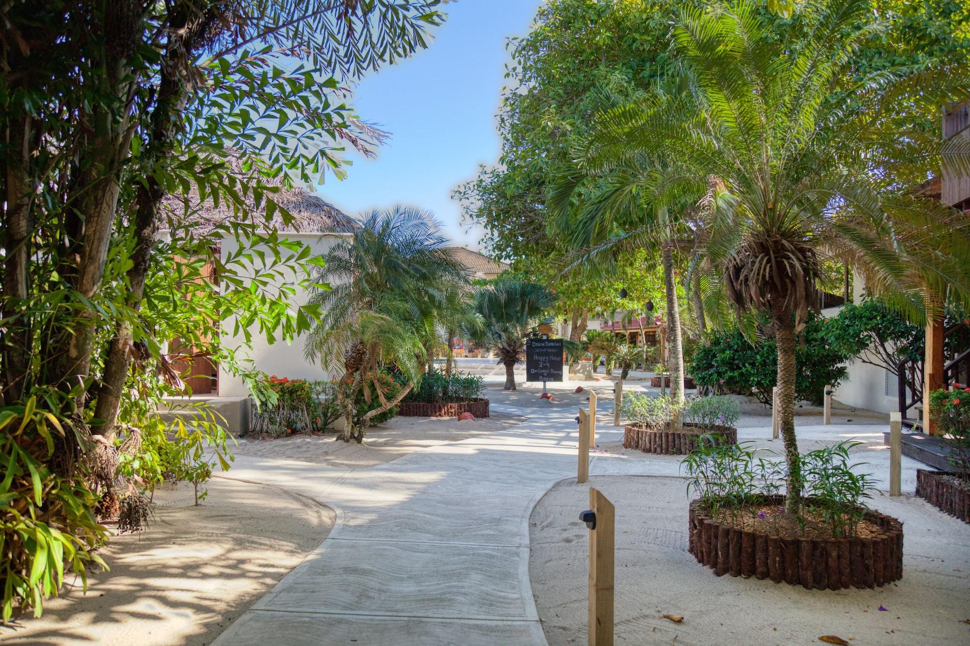 Vista Lobby Almond Beach Resort at Jaguar Reef