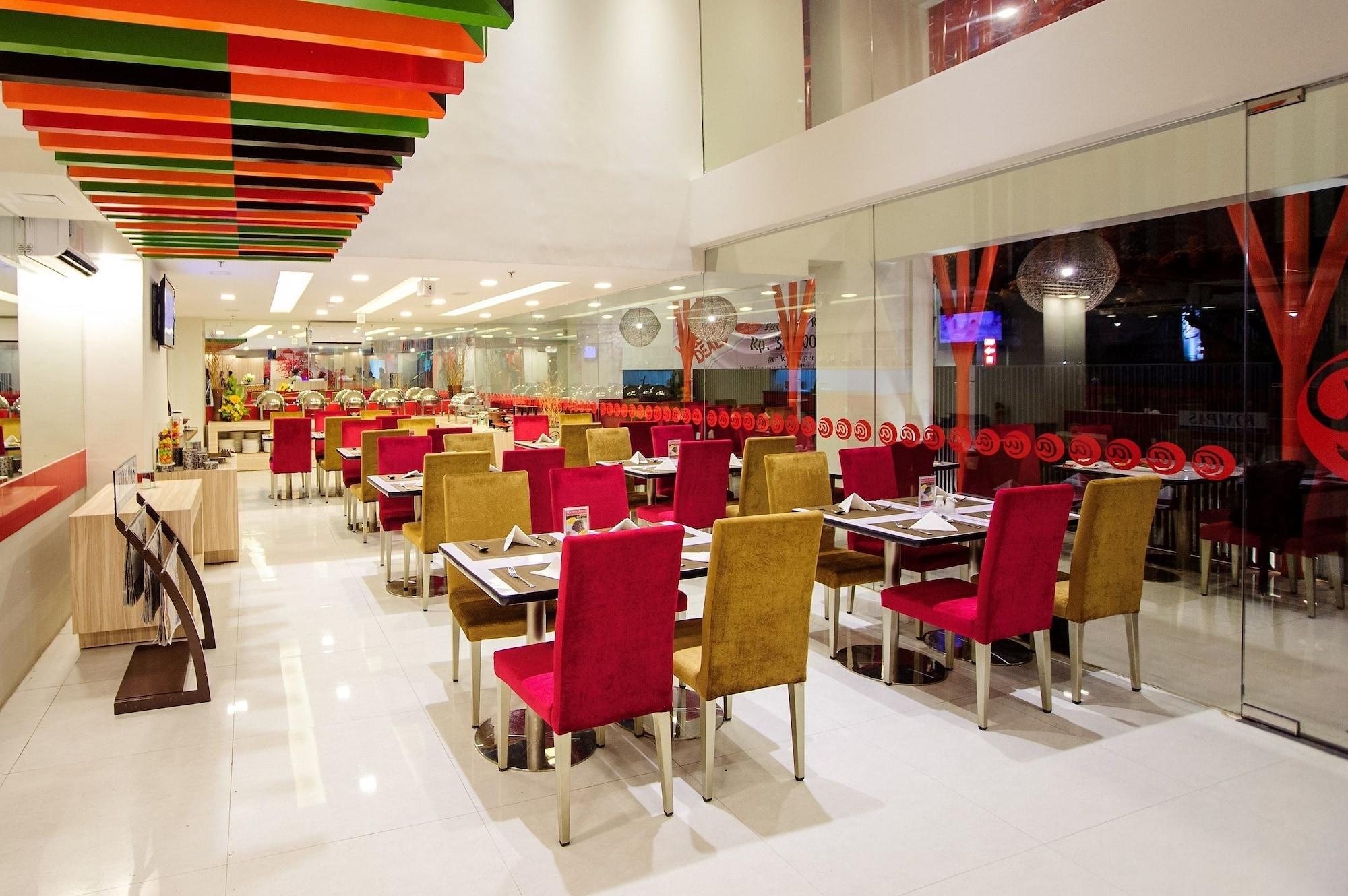 Restaurant @HOM Hotel Kudus by Horison Group
