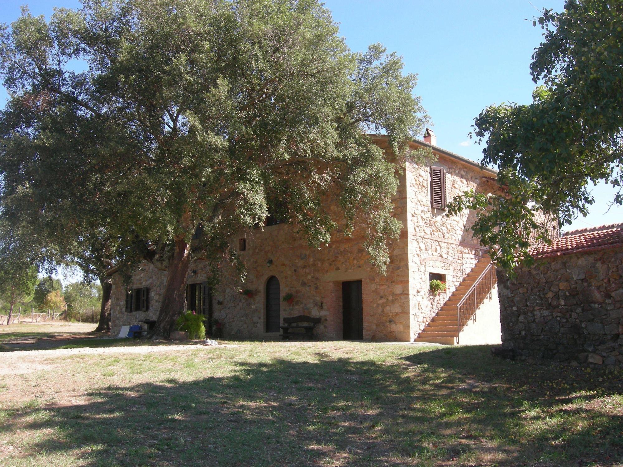Varios Agriturismo Poggio Macinaio