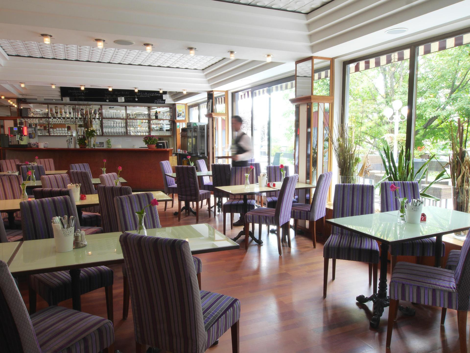Bar/Salón Arion Hotel Vienna Airport