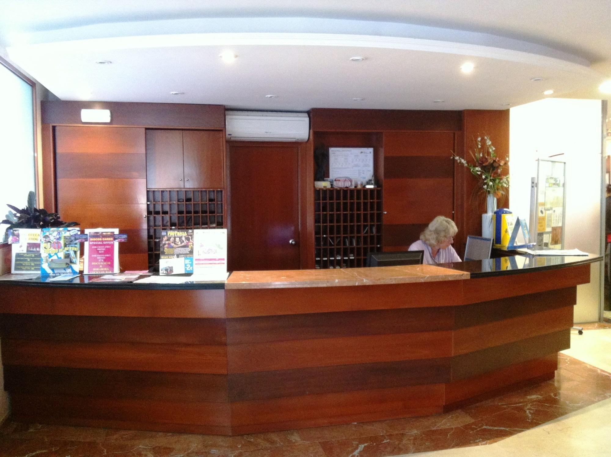 Vista Lobby Hotel Haromar