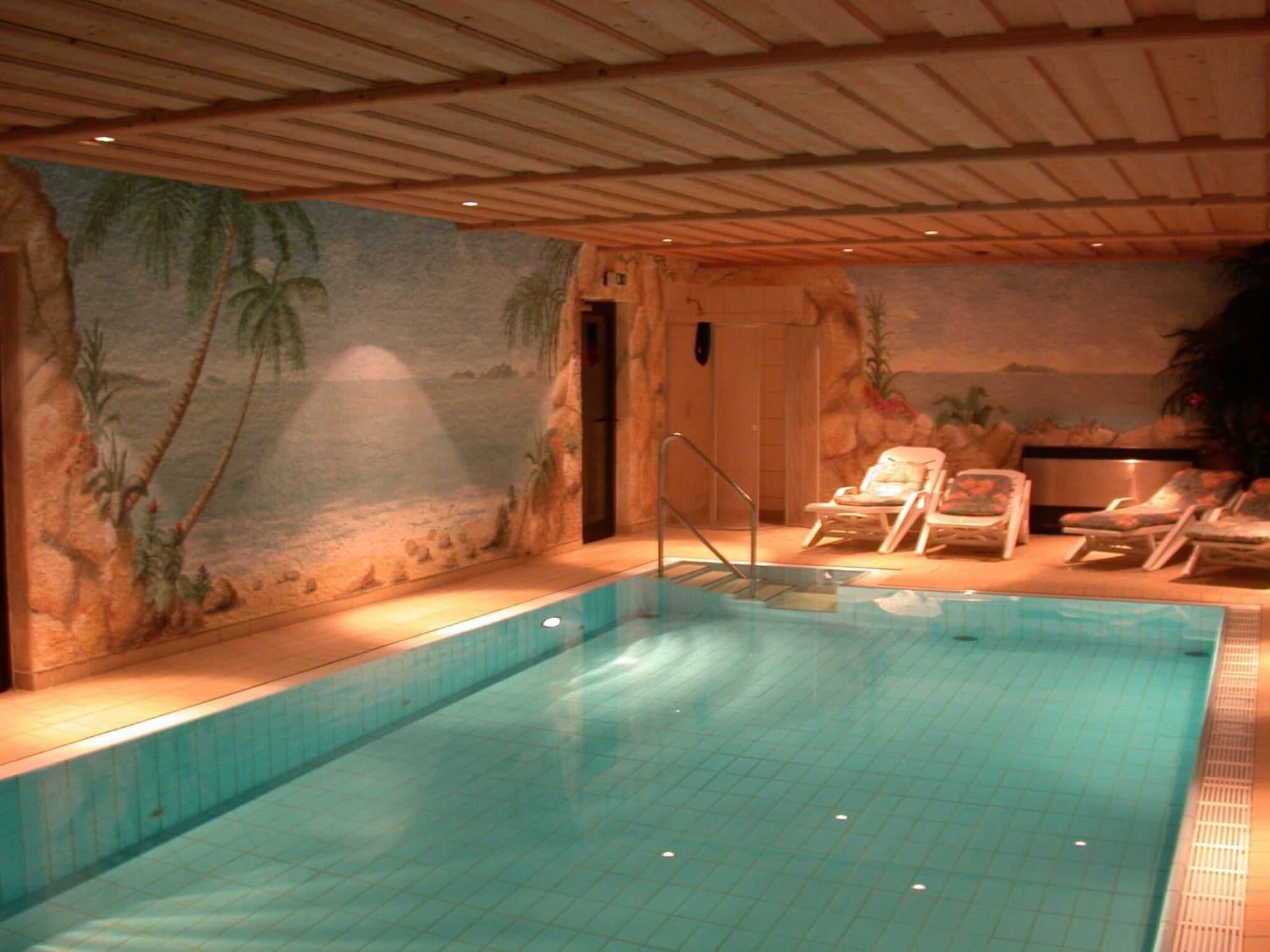Vista Piscina Harzhotel Zum Mühlenberg