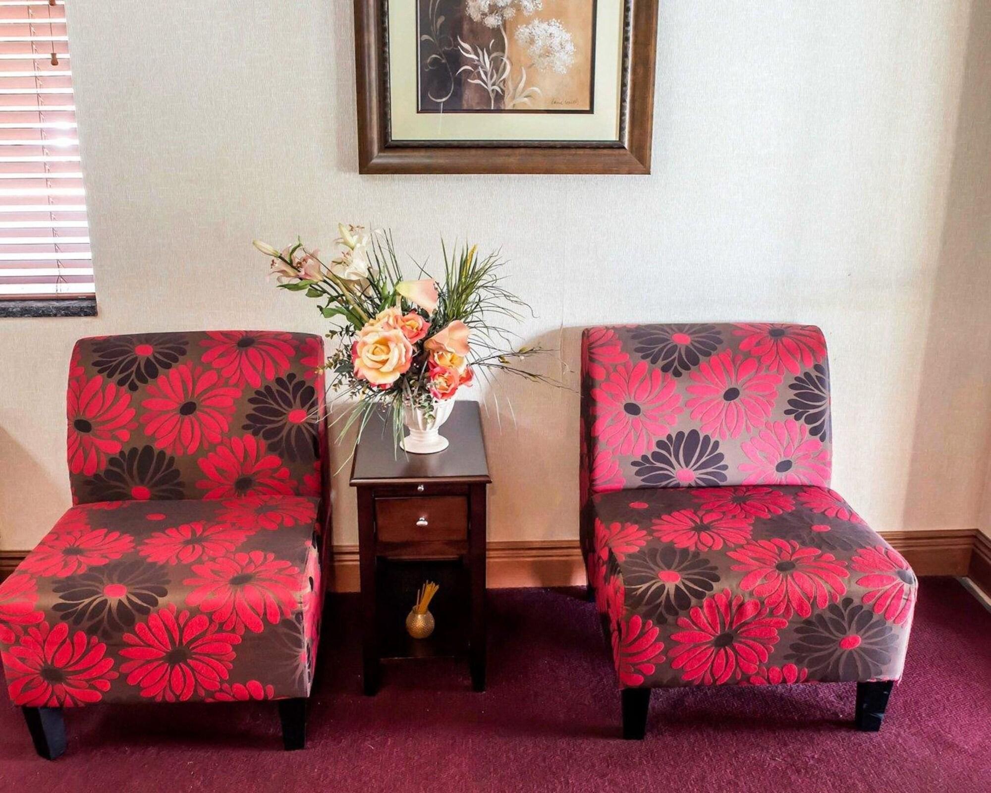 Vista Lobby Quality Inn & Suites North