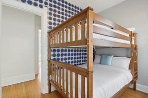 Alquiler Vacacional - Lakefront Manor MKE - Spacious for groups and steps from beach and downtown