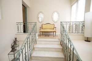 Alquiler Vacacional - Casa di Vito: Elegant, seaview, town center home