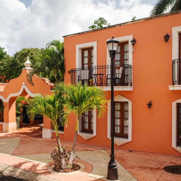 Hacienda San Miguel Hotel & Suites