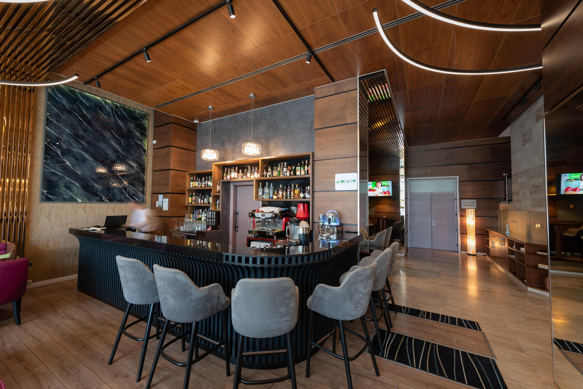 Bar/Salón Wyndham Cluj