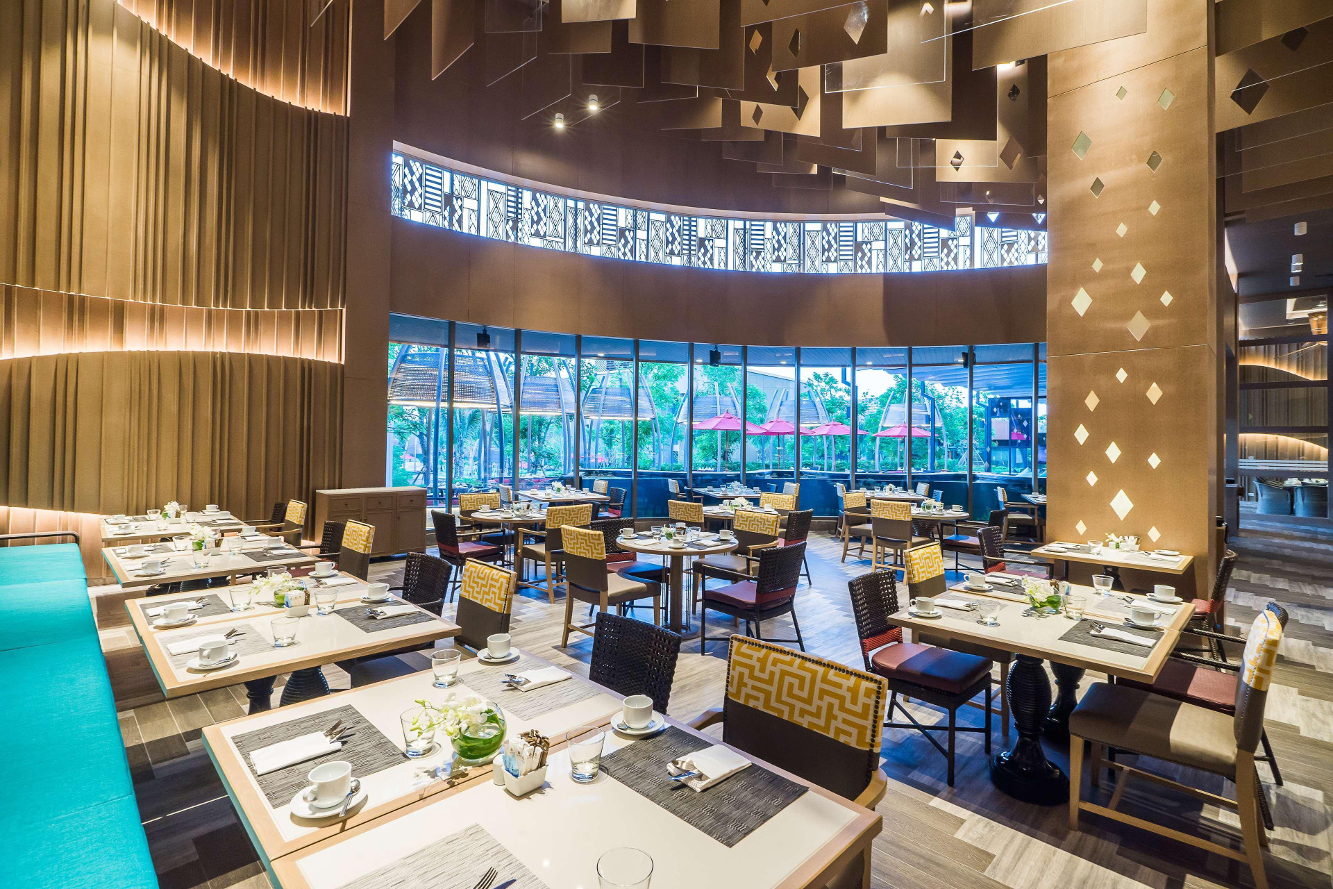 Restaurant Avani+ Hua Hin Resort