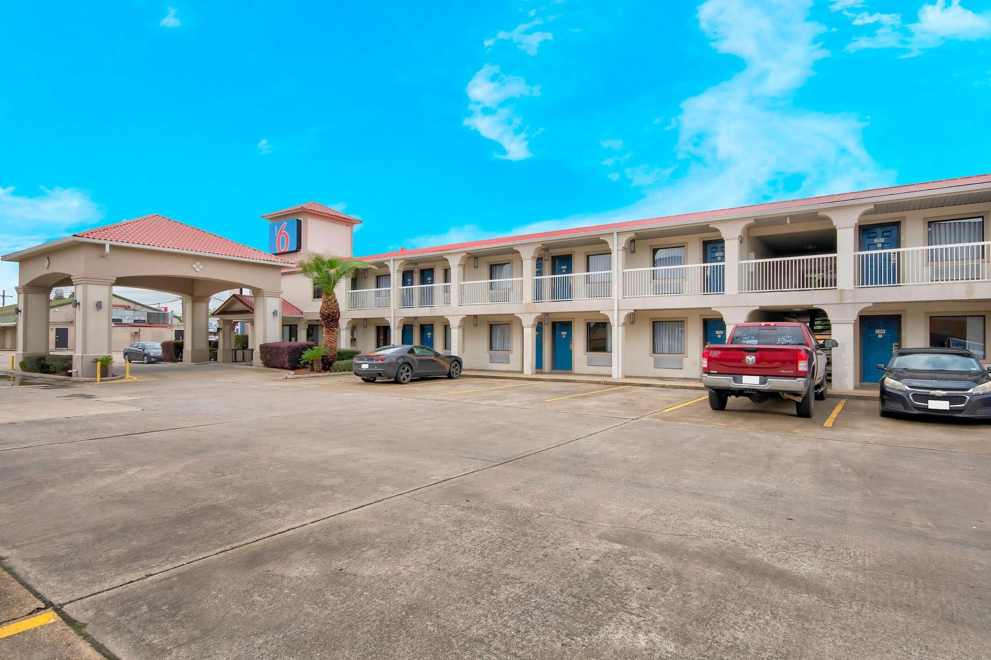 Vista Exterior Motel 6 Sulphur, LA