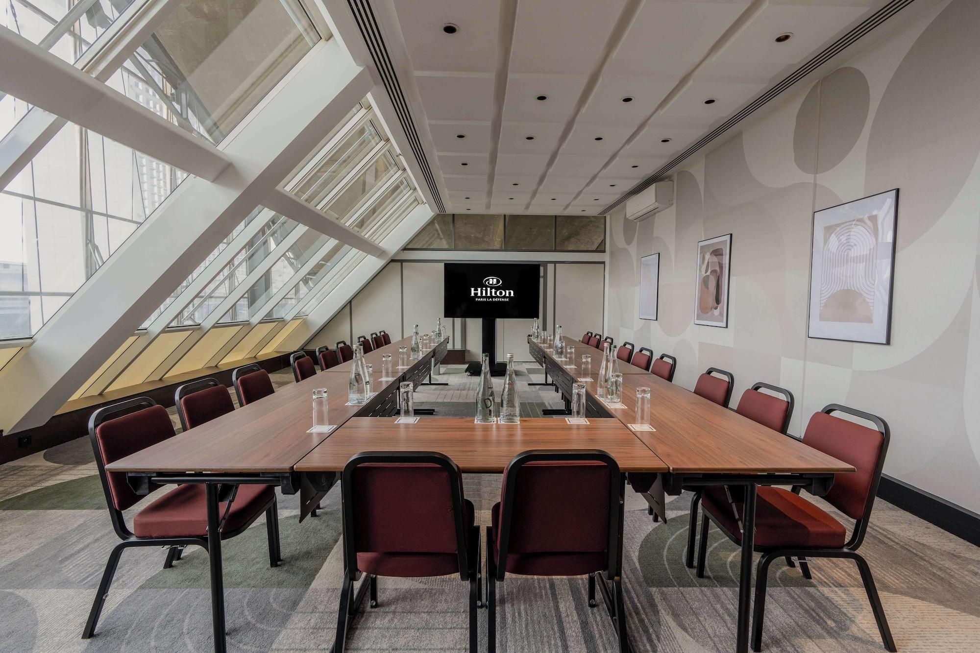 Sala de Reuniones Hilton Paris La Defense Hotel