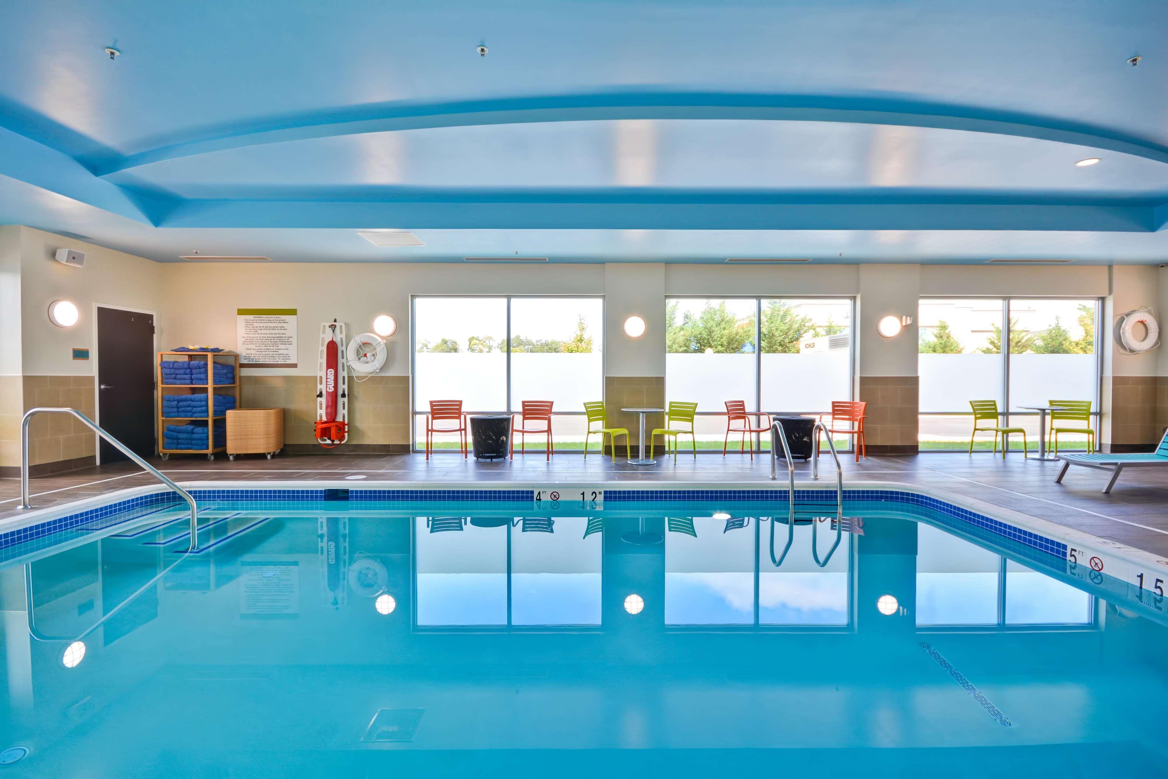 Vista Piscina Home2 Suites By Hilton  Charles Town