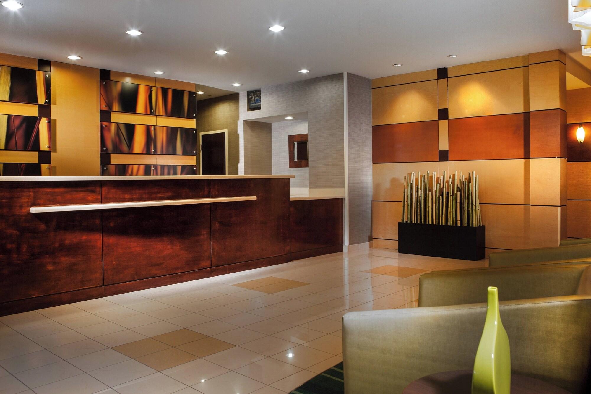 Vista Lobby SpringHill Suites by Marriott Dallas DFW Airport N/Grapevine
