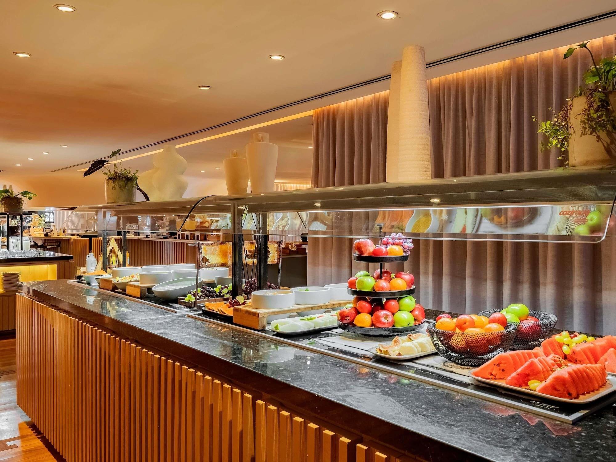 Restaurant Pullman São Paulo Guarulhos Airport