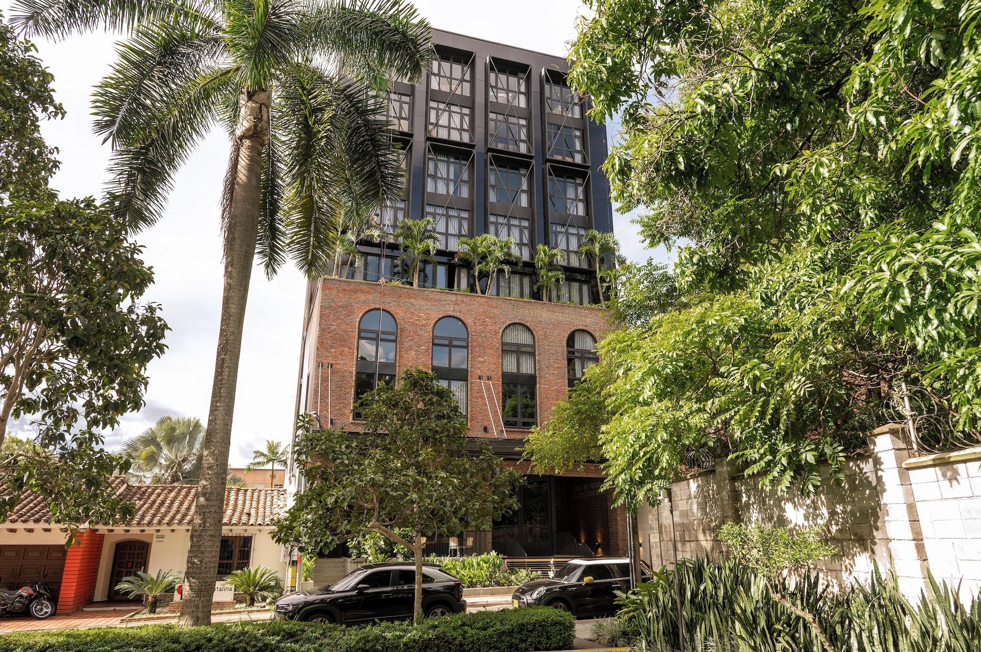 Vista Exterior The Host Medellin