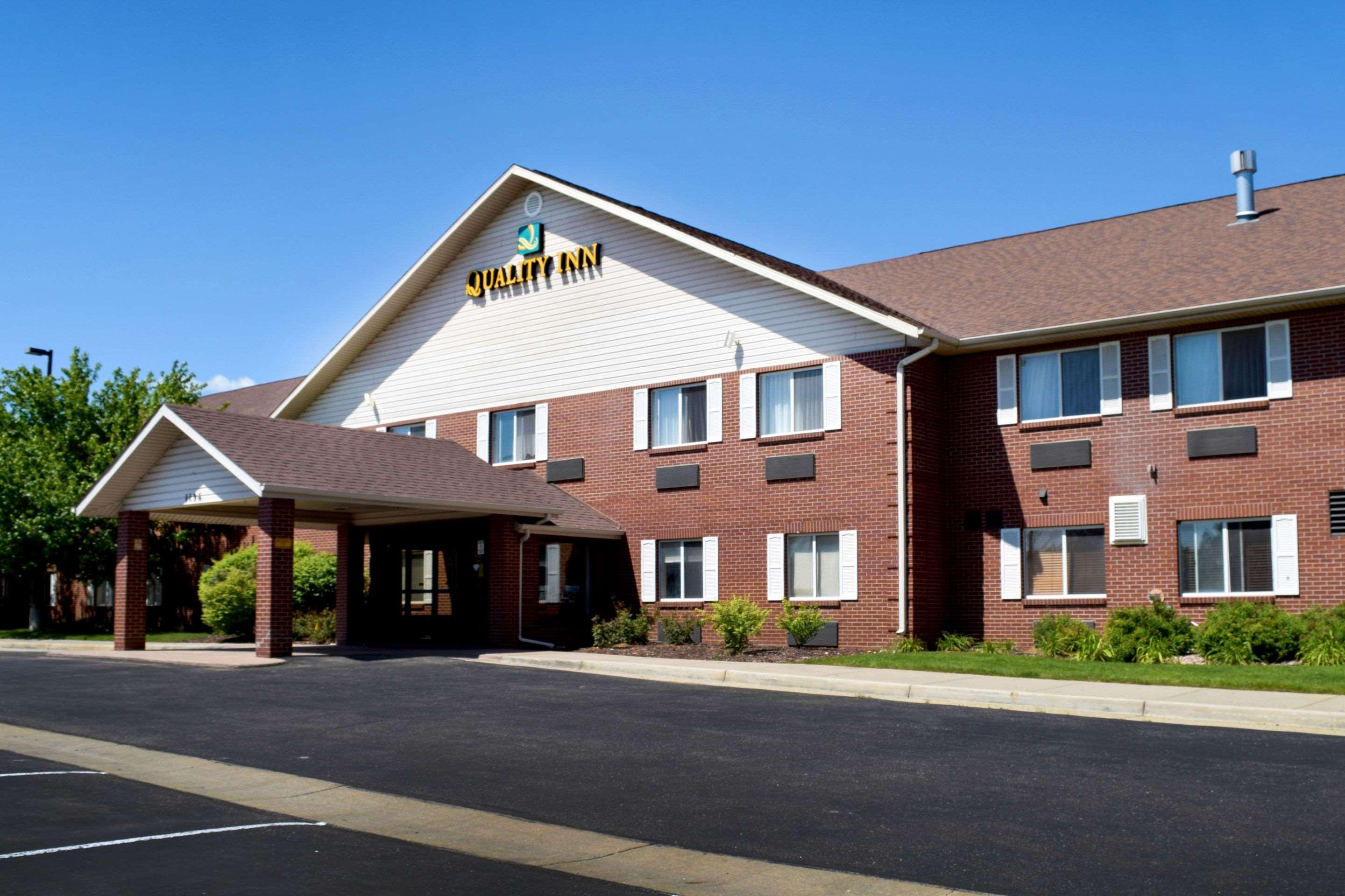 Vista Exterior Quality Inn Louisville - Boulder