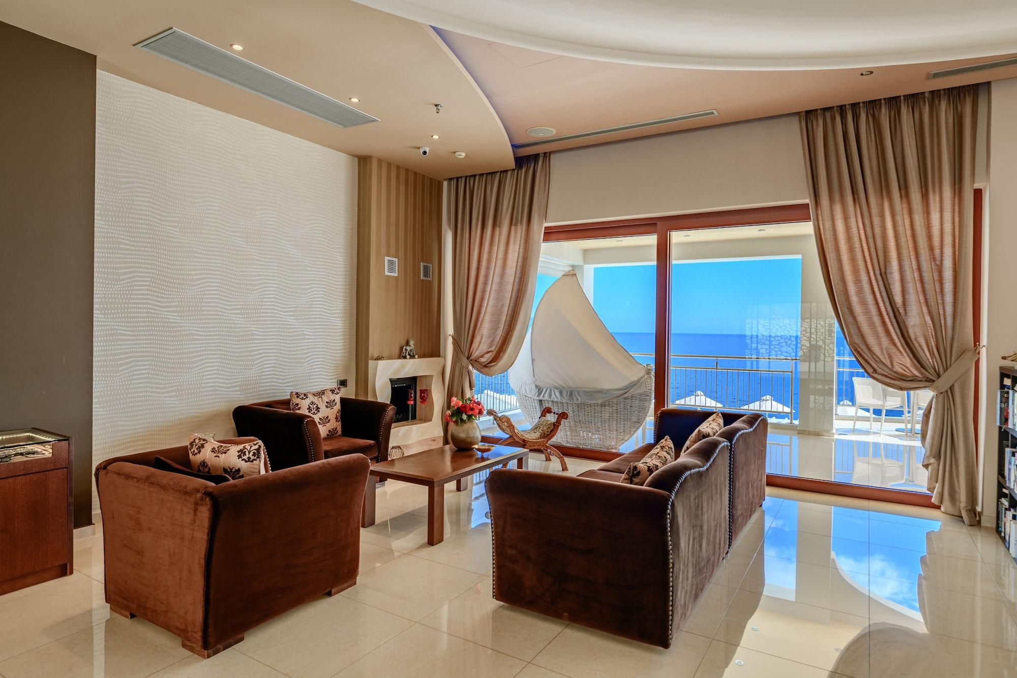 Vista Lobby Odyssey Boutique Hotel