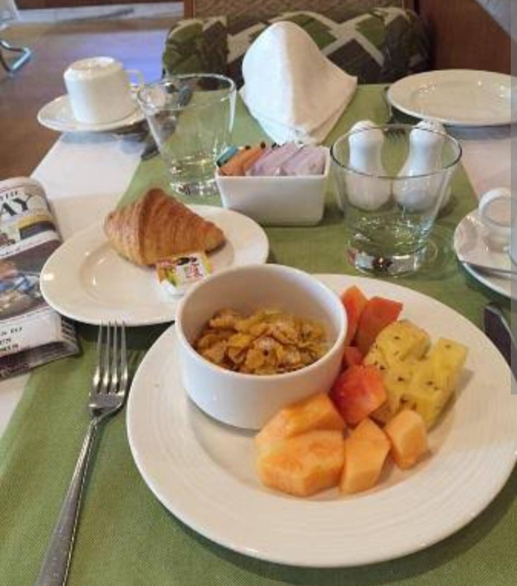 Restaurant HOTEL The Rich Grand