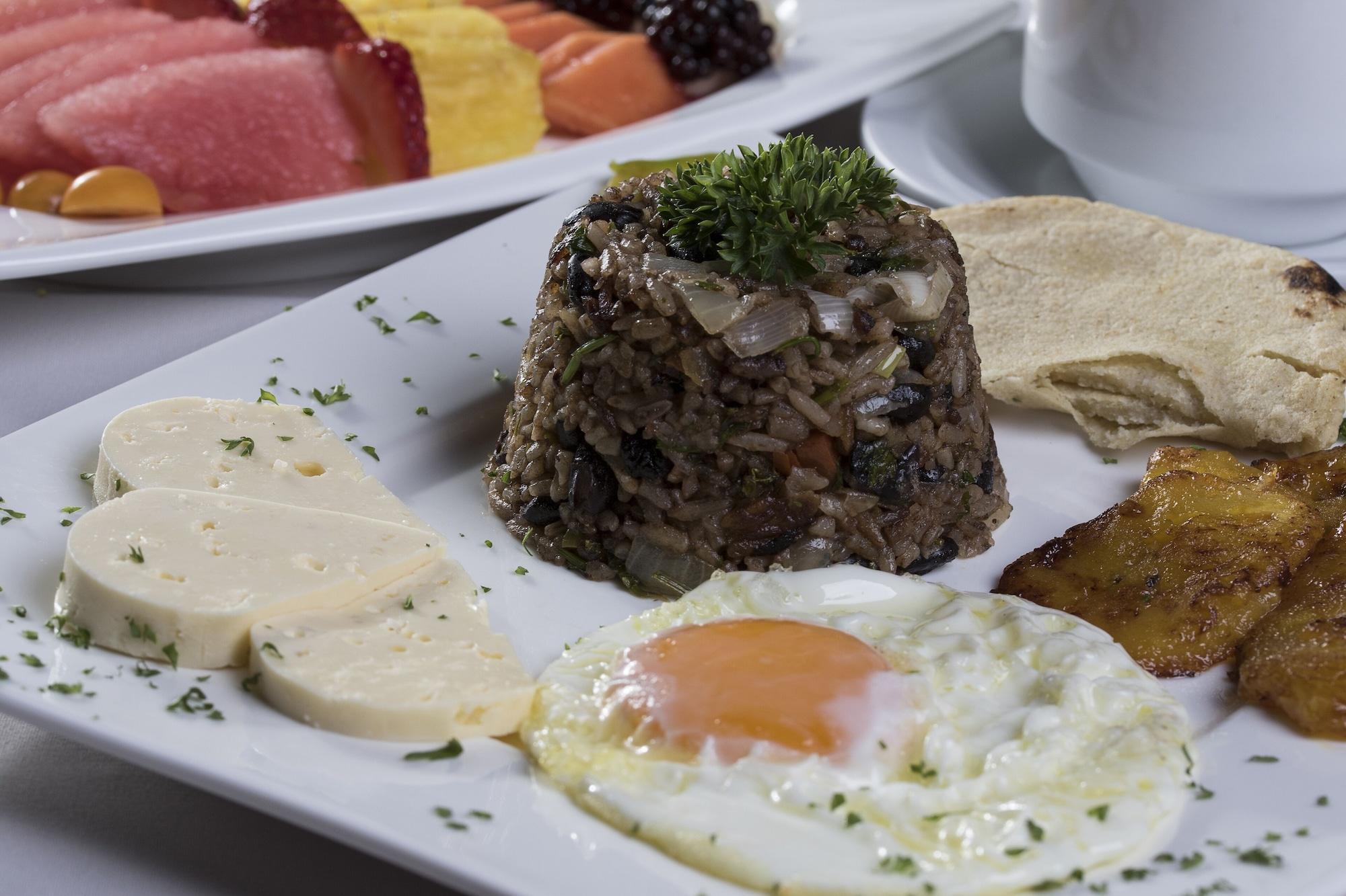 Restaurant Hortensias Chalets Vara Blanca