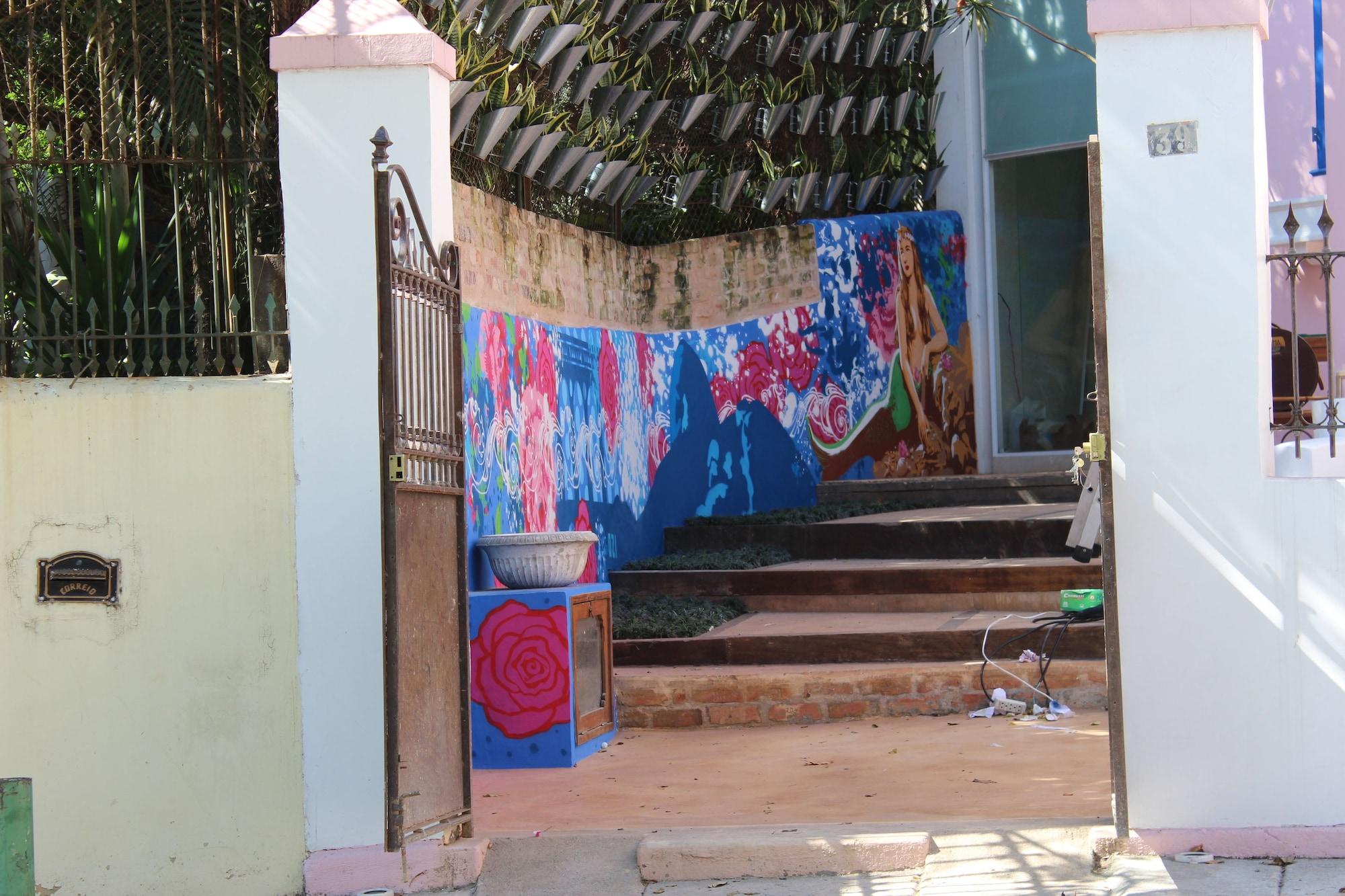 Vista Exterior Modernistas Hospedagem e Arte