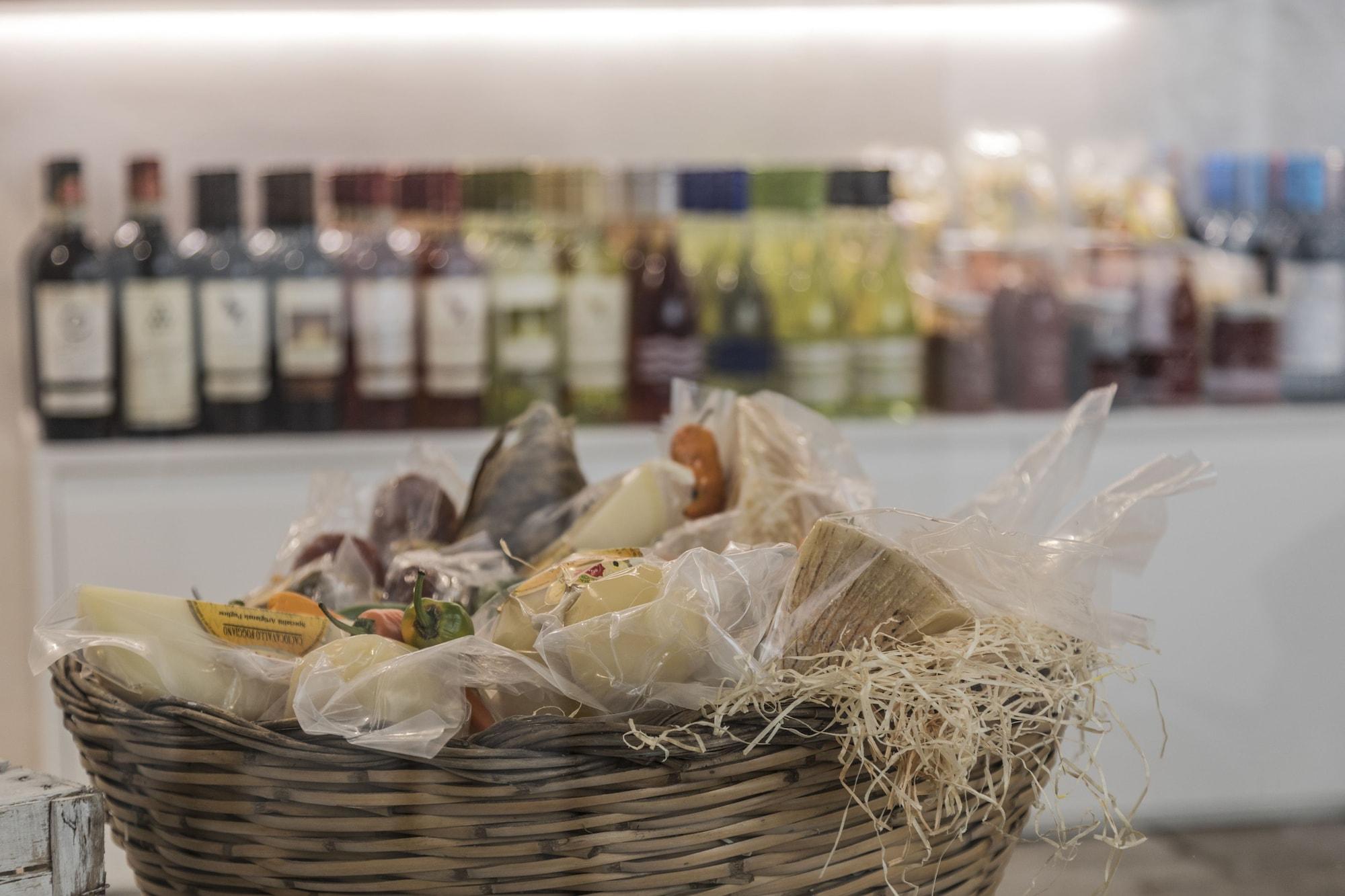 Bar/Salón Borgobeltrani