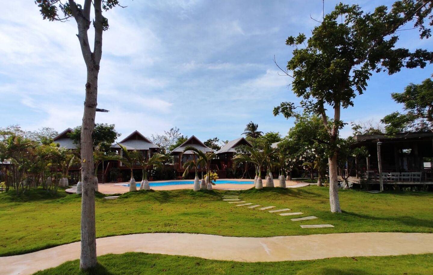 Instalaciones Recreativas Veepana Resort
