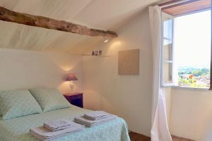 Alquiler Vacacional - Designer Vintage House in Medieval Saint Cyprien, valley of the Dordogne.