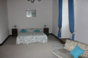 Alquiler Vacacional - Private room in a castle