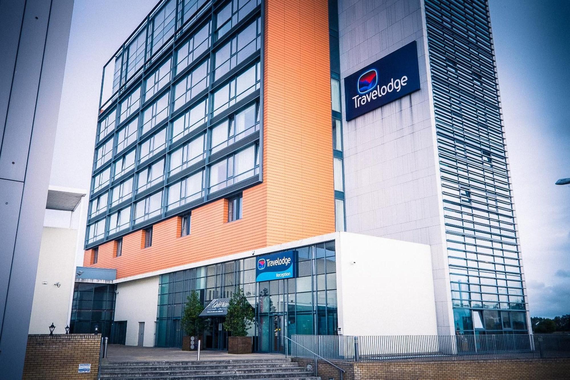 Vista Exterior Travelodge Limerick Castletroy