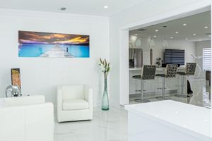 Alquiler Vacacional - Luxury heated salt water pool, Grill BBQ Serenity Oasis