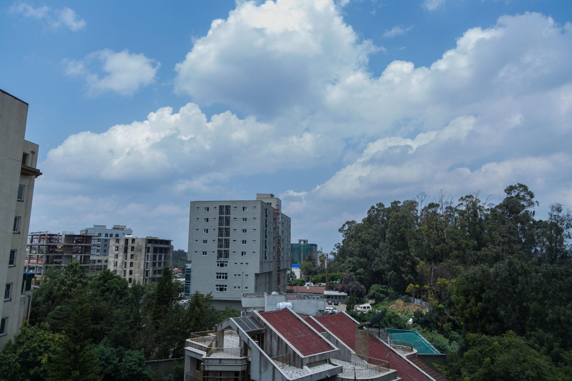 Varios Home Town Addis Hotel