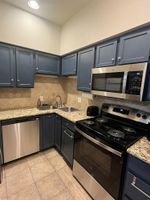 Alquiler Vacacional - **5mins from NRG Stadium** Cozy 2 BDRM Condo/ 5mins away from Med Cntr