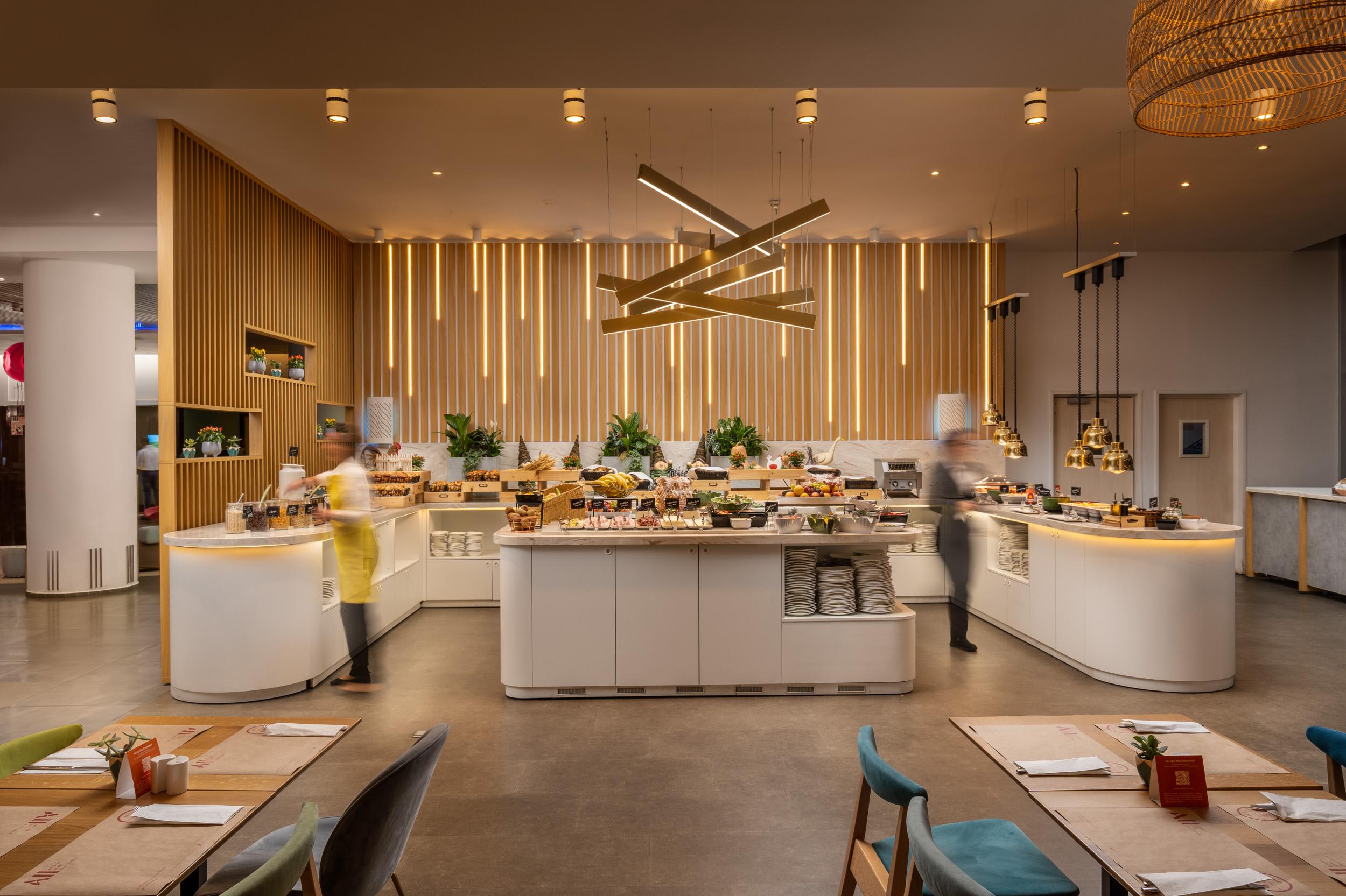 Vista Lobby Novotel Bucharest City Centre