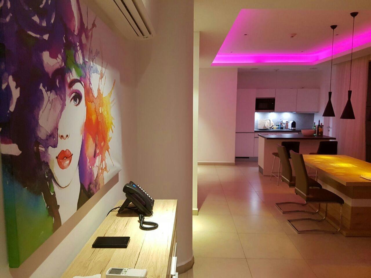 Set de Habitación Suncity Apartments Hotel