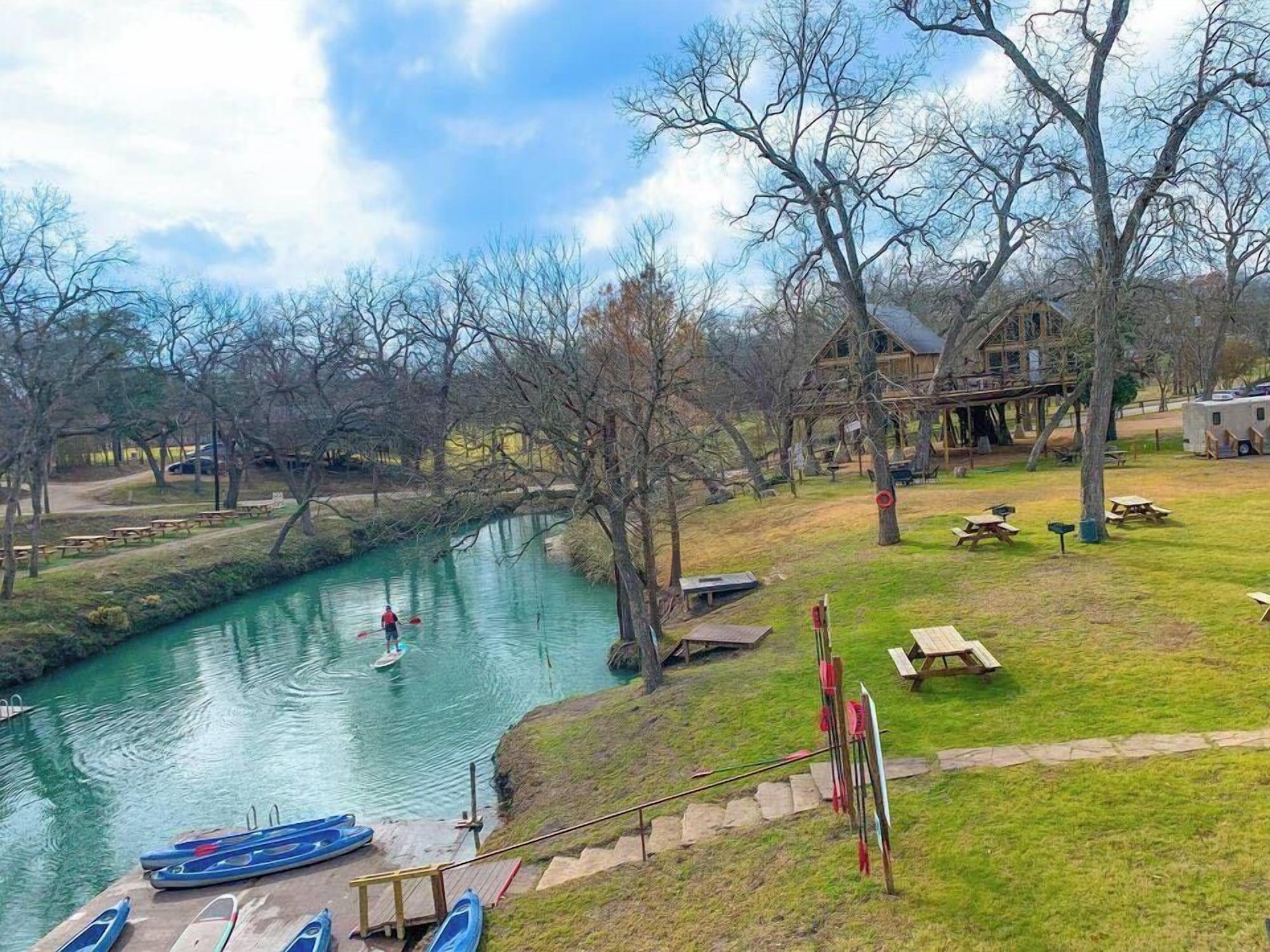Vista Exterior Geronimo Creek Retreat