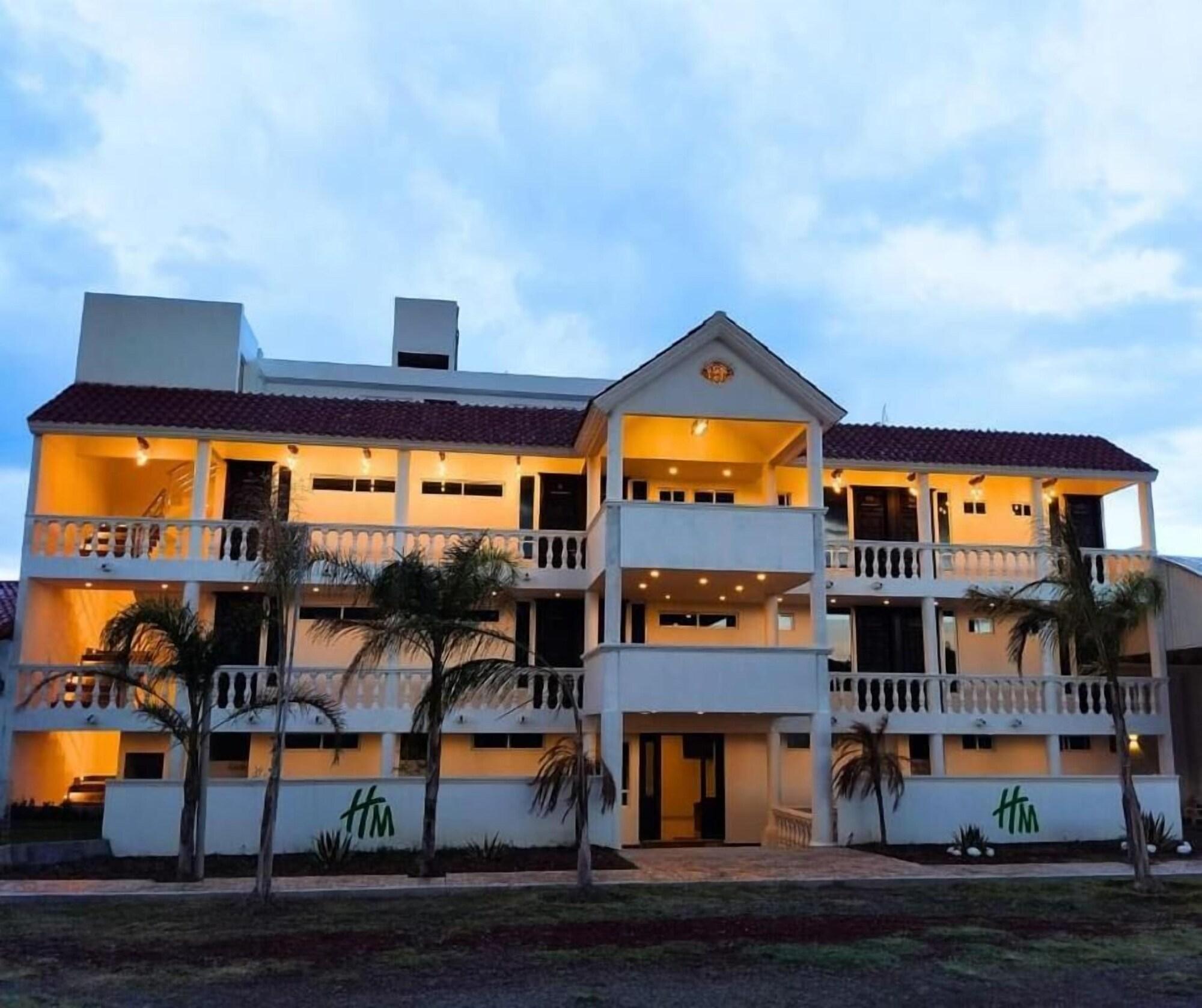 Varios Hotel & Cabañas Malinche
