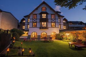Alojamiento - Le Chatelet Hotel
