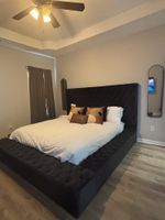 Alquiler Vacacional - The StayHaus, Relax in this stylish home!