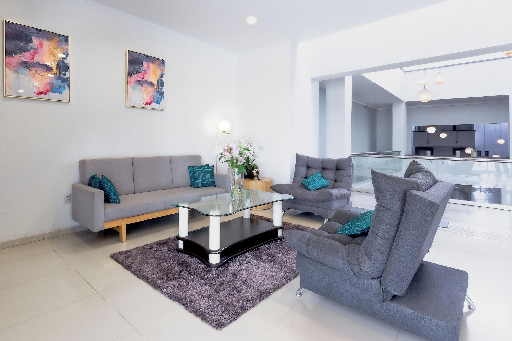 Vista Lobby InHouse Hotel León