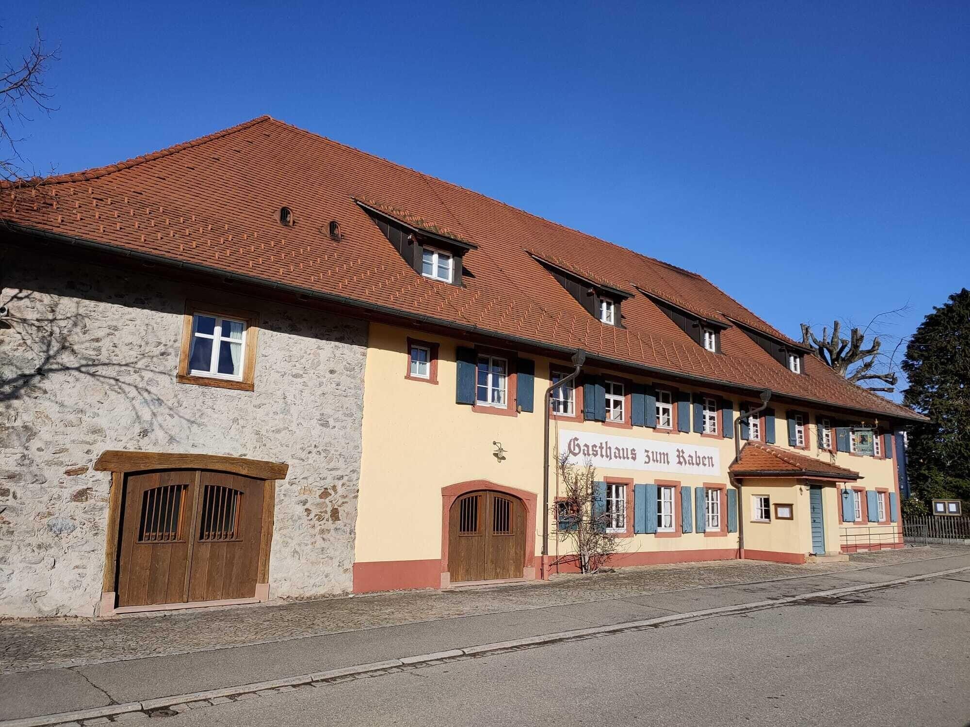 Varios Gasthaus zum Raben