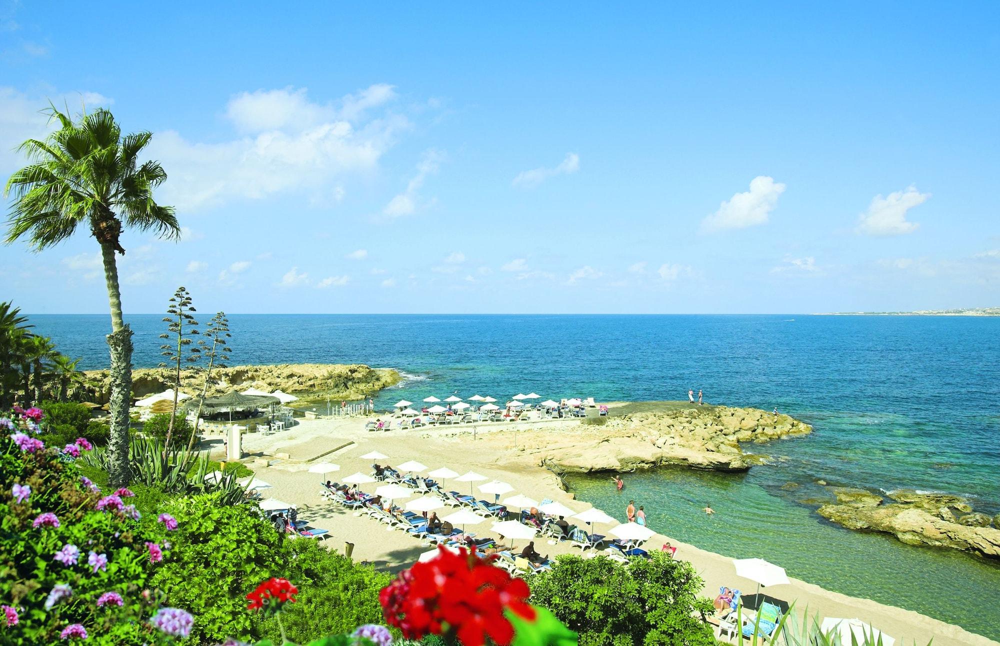 Playa Cynthiana Beach Hotel