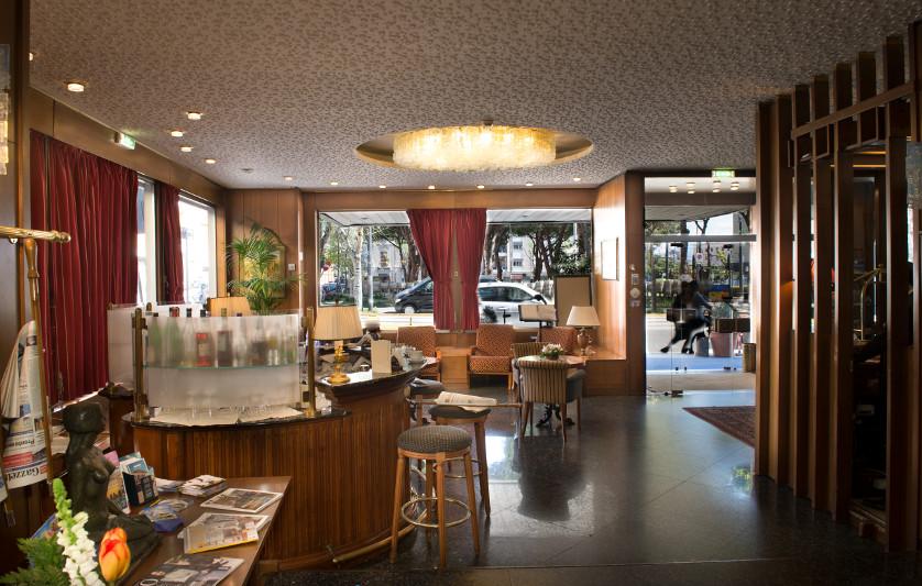 Bar/Salón Hotel Royal Palace