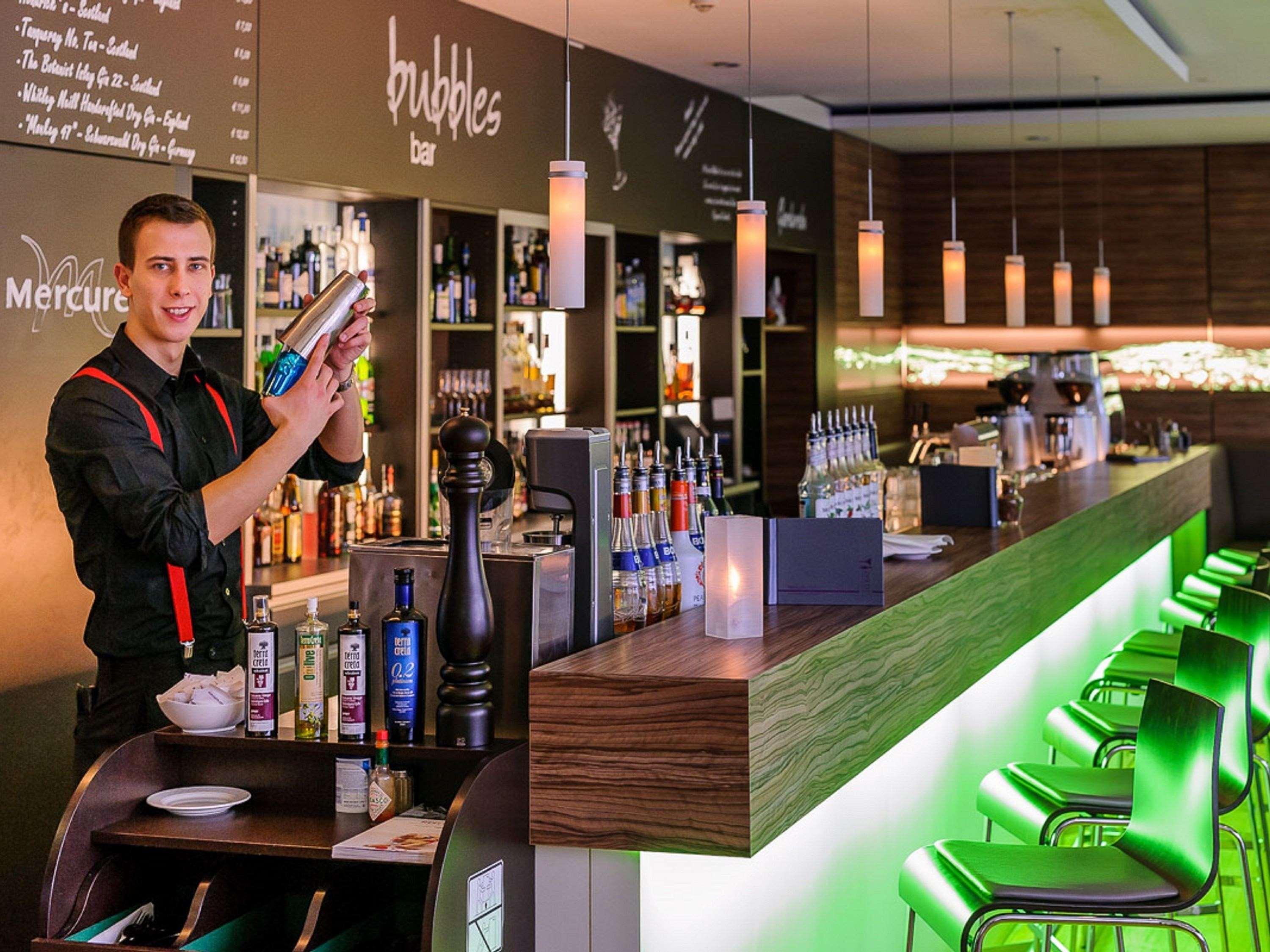 Bar/Salón Mercure Hotel München Süd Messe