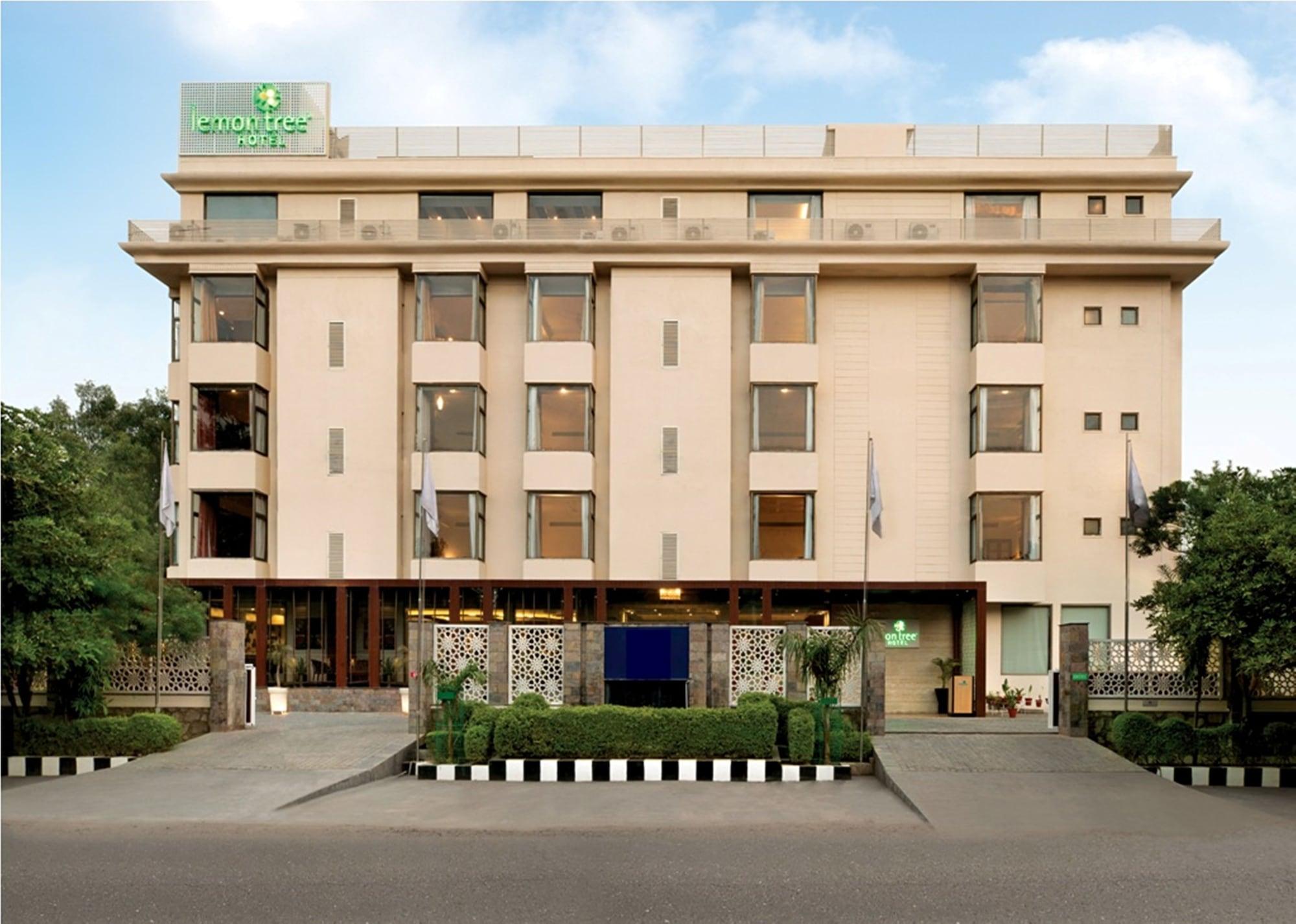 Vista Exterior Lemon Tree Hotel Alwar