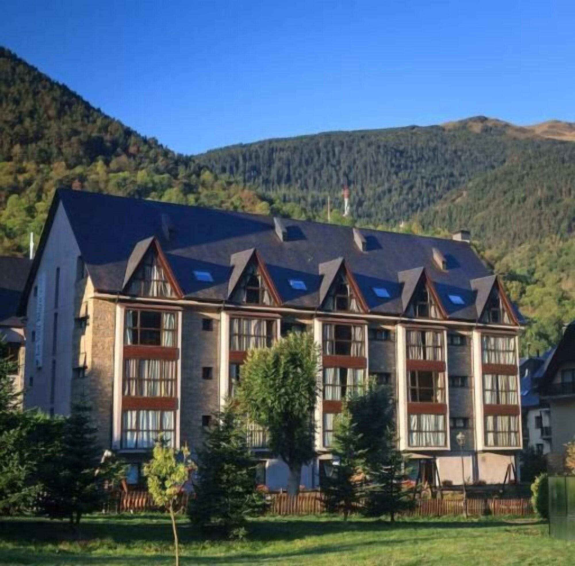 Varios Aparthotel La Vall Blanca