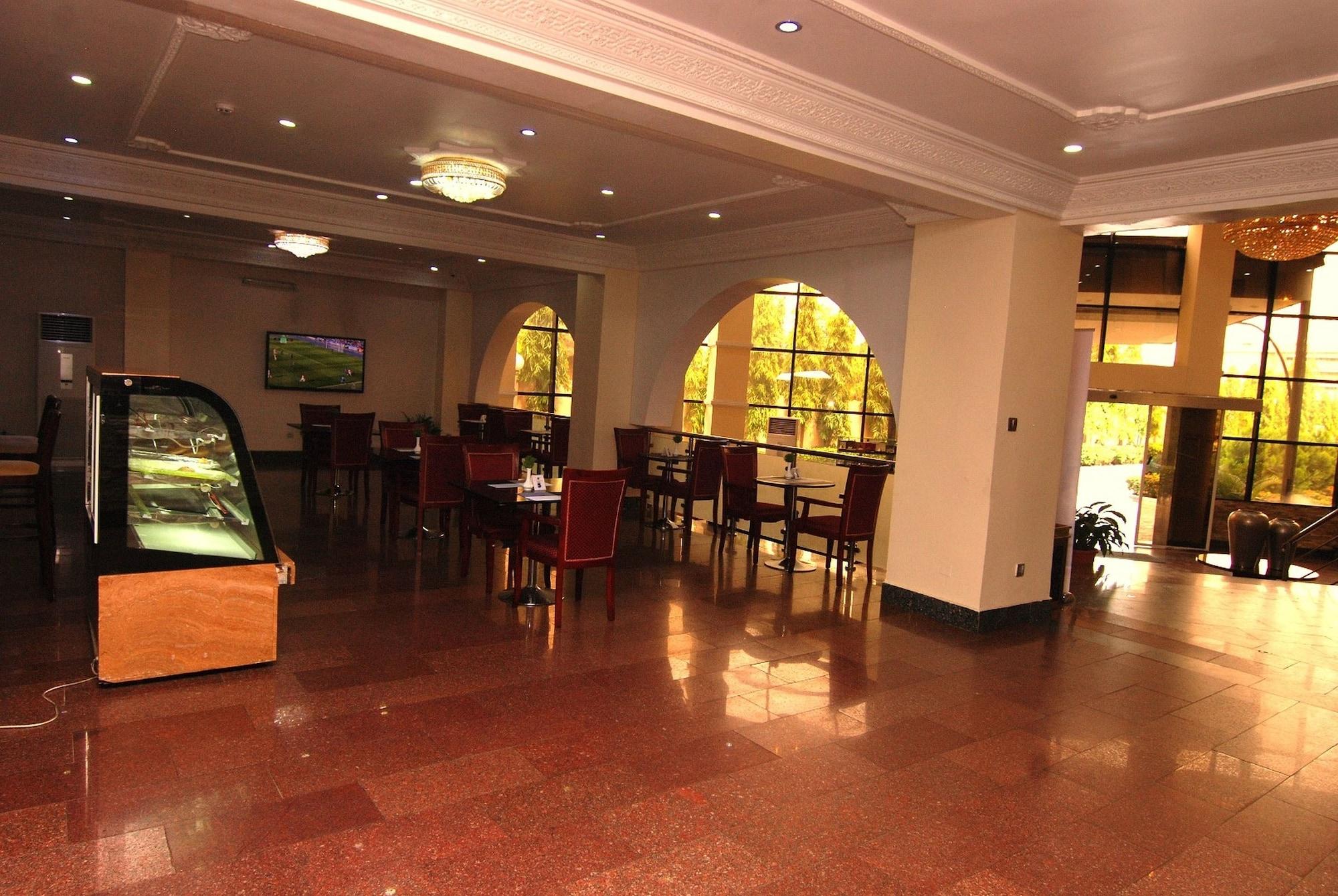 Restaurant De Best Prime Hotel Resort